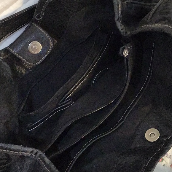 Etienne Aigner Black Signature Tote - Picture 3 of 10